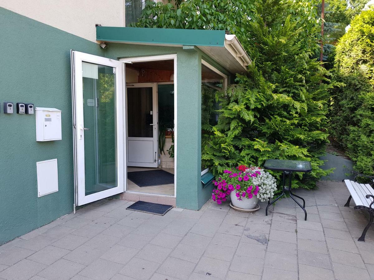 Cozy Garden Free Parking Διαμέρισμα Βίλνιους Εξωτερικό φωτογραφία